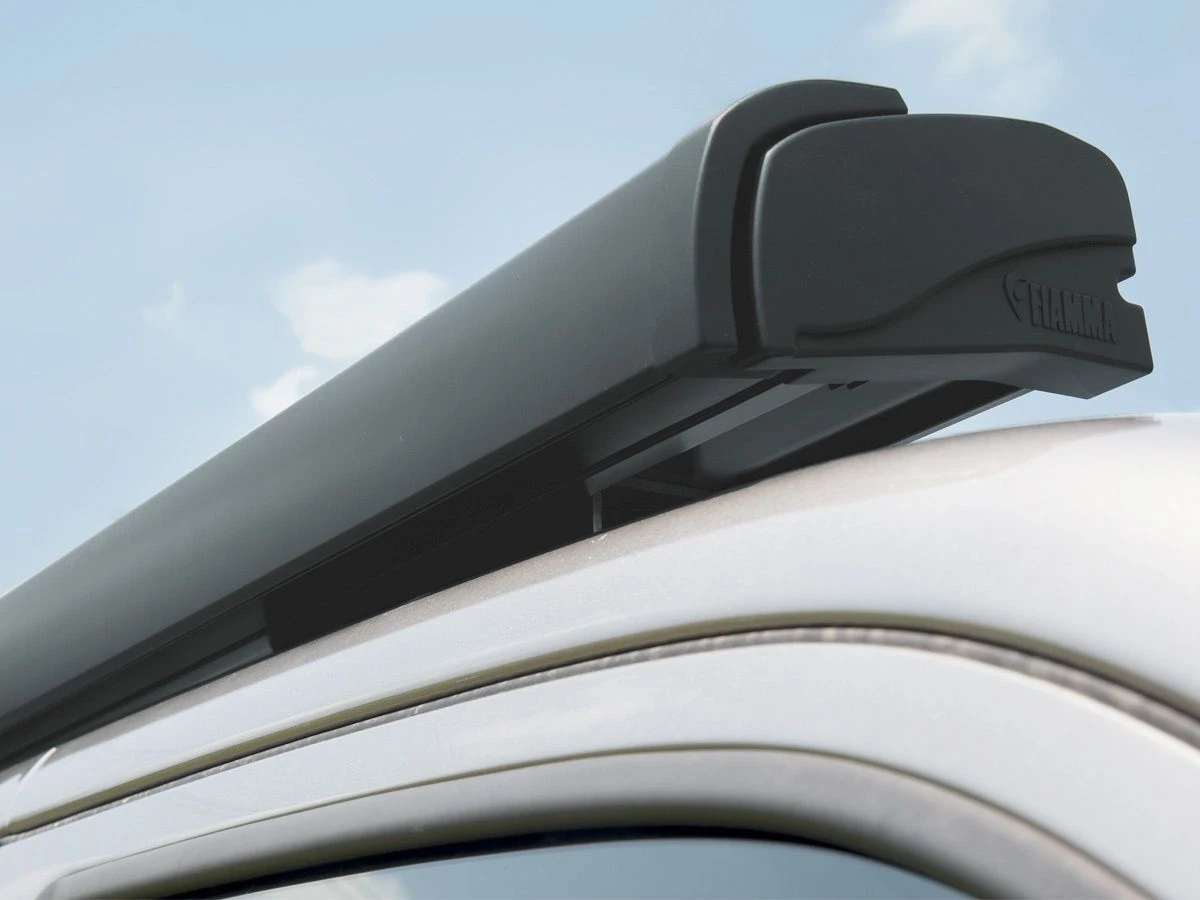 Fiamma F40Van Deep Black Kassettenmarkise – Bild 6