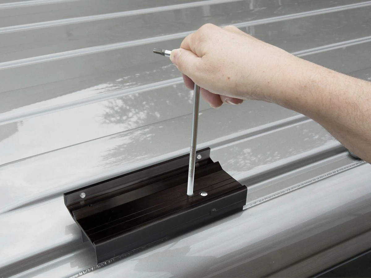 Fiamma F40Van Deep Black Kassettenmarkise – Bild 8